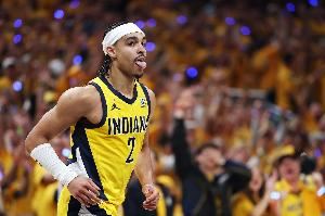 卡莱尔：内姆哈德将在今天的比赛中复出 会密切关注他的上场时间