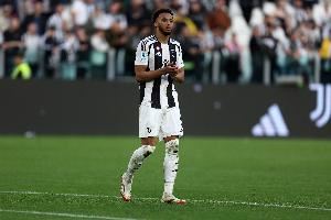 米体：劳埃德·凯利有望周末重返尤文大名单，卡巴尔也接近复出